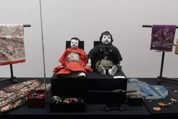 Dolls That Color the Seasons