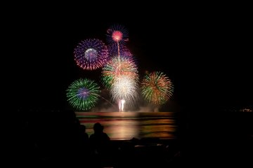 Osaka Bay Skylumina Fireworks & Drones